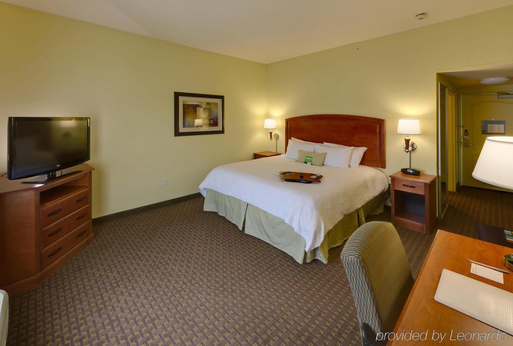 Hampton Inn & Suites Moline-Quad City Int'L Aprt Номер фото